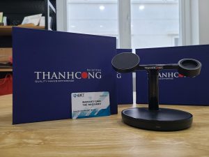 Đế sạc không dây Baseus Swan 3 in 1 in logo Thành Công
