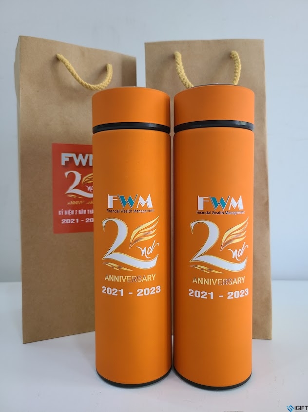 Bình Giữ Nhiệt In Ấn Logo FWM Quà tặng công nghệ doanh nghiệp