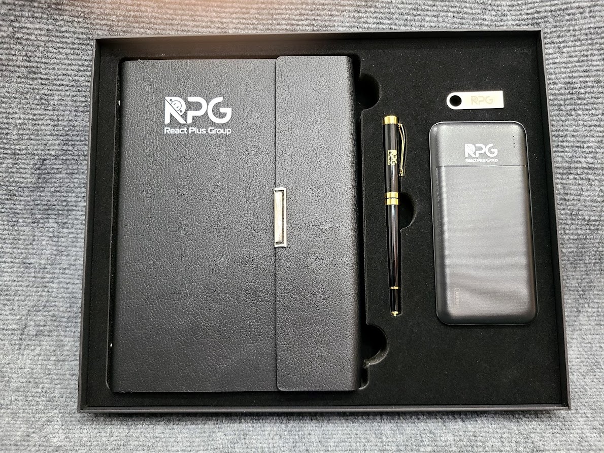 Combo sổ bút pin và usb in logo RPG 1 Combo sổ bút pin và usb in logo RPG Quà tặng công nghệ doanh nghiệp