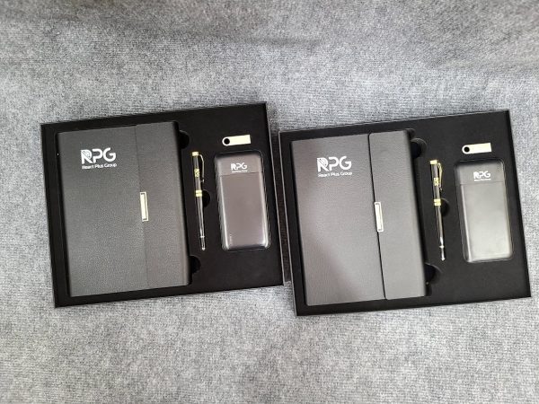 Combo sổ bút pin và usb in logo RPG