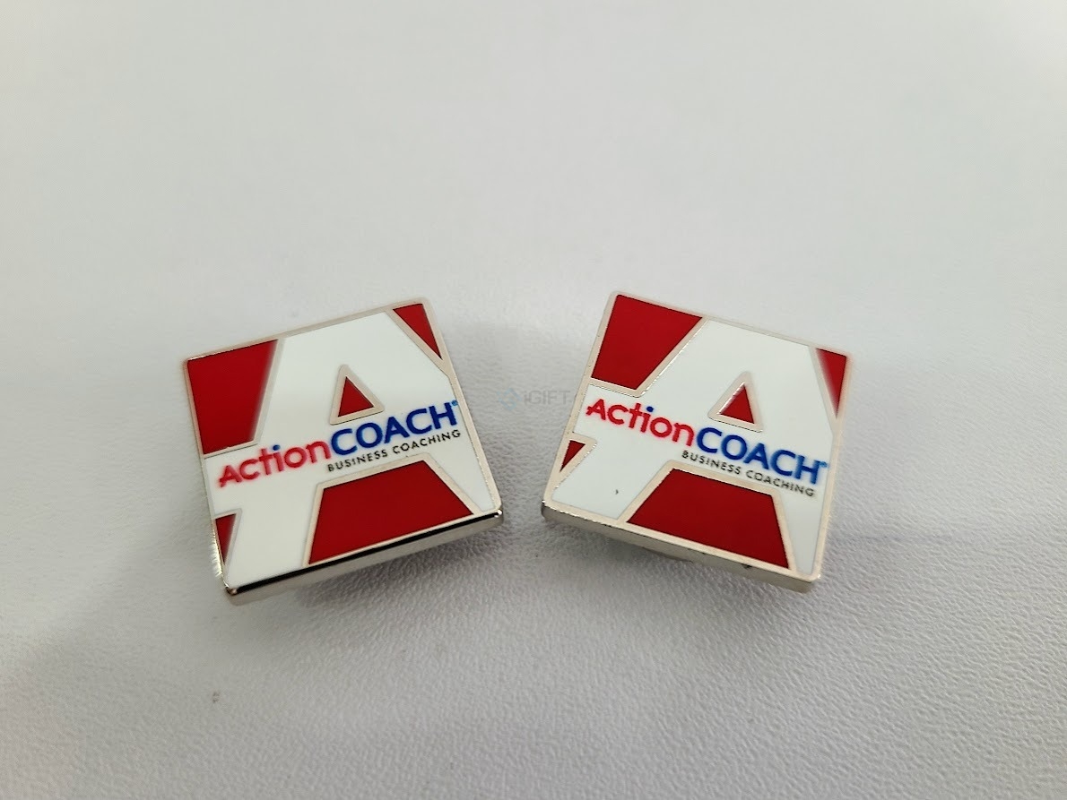 Pin cài áo theo yêu cầu Action Coach Quà tặng công nghệ doanh nghiệp