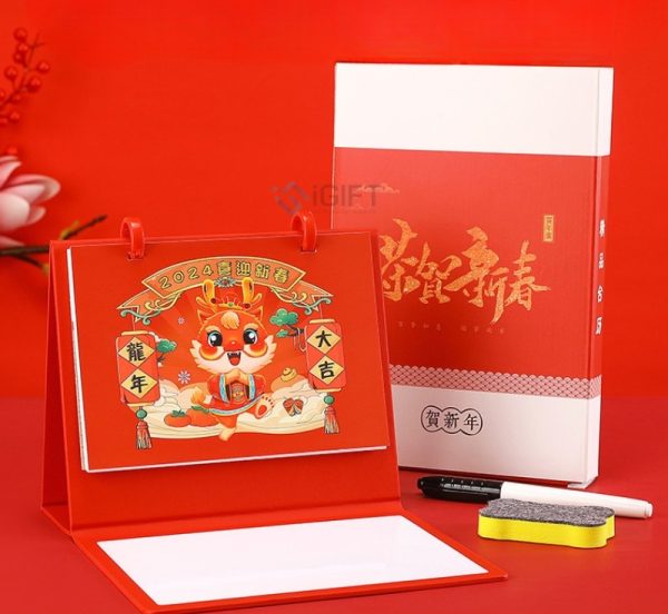 Lịch để bàn chữ M - Có bảng trắng ghi chú - MS09