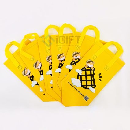 Chuyên may túi giữ nhiệt thực phẩm theo yêu cầu – Có in logo doanh nghiệp Quà tặng công nghệ doanh nghiệp