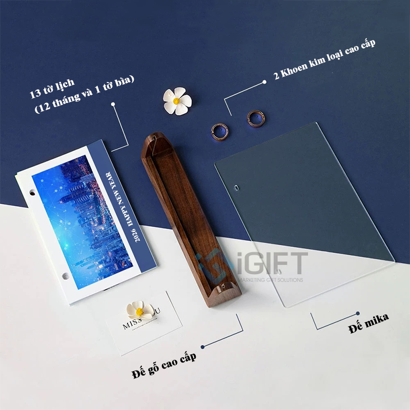 Vì sao lịch gỗ cao cấp 2026 trở thành quà tặng Tết được doanh nghiệp săn đón? Quà tặng công nghệ doanh nghiệp