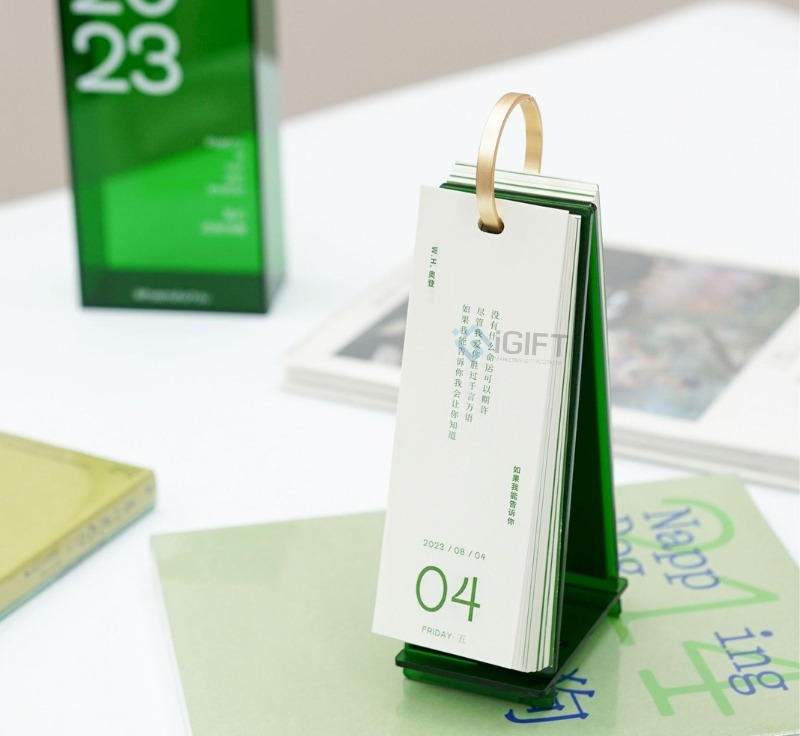 Mẫu lịch Tết 2026 mới đẹp, in logo công ty theo yêu cầu Quà tặng công nghệ doanh nghiệp