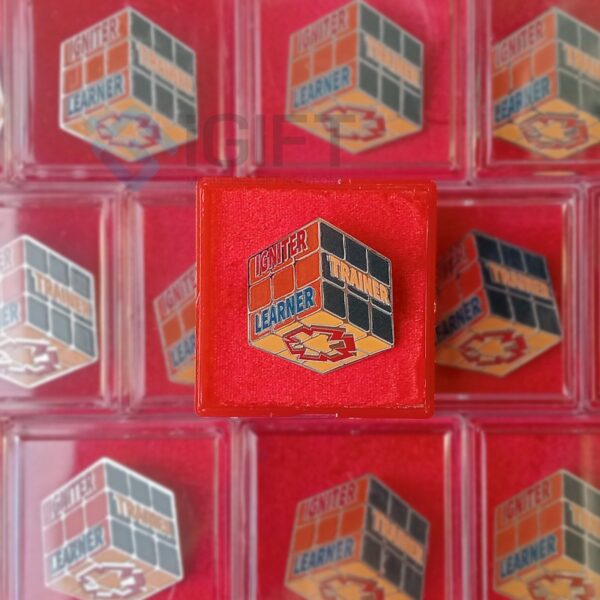 Huy hiệu cài áo kim loại - Sản xuất theo yêu cầu doanh nghiệp