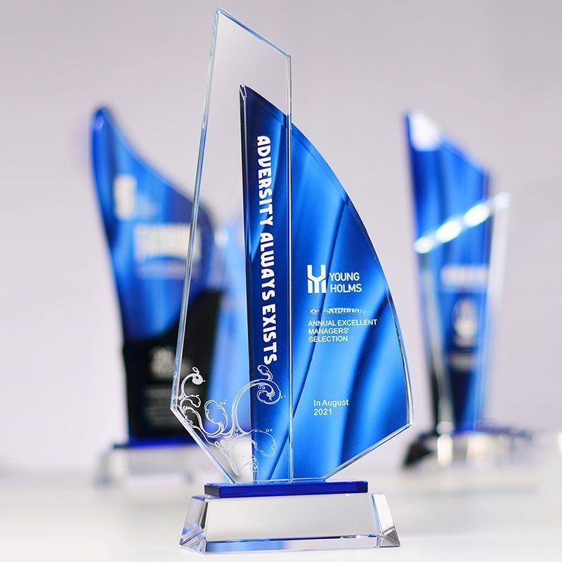 Tri ân đối tác cuối năm: Chọn quà thế nào để tạo dấu ấn lâu dài Quà tặng công nghệ doanh nghiệp