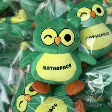 Gấu bông thiết kế theo yêu cầu Quà tặng công nghệ doanh nghiệp