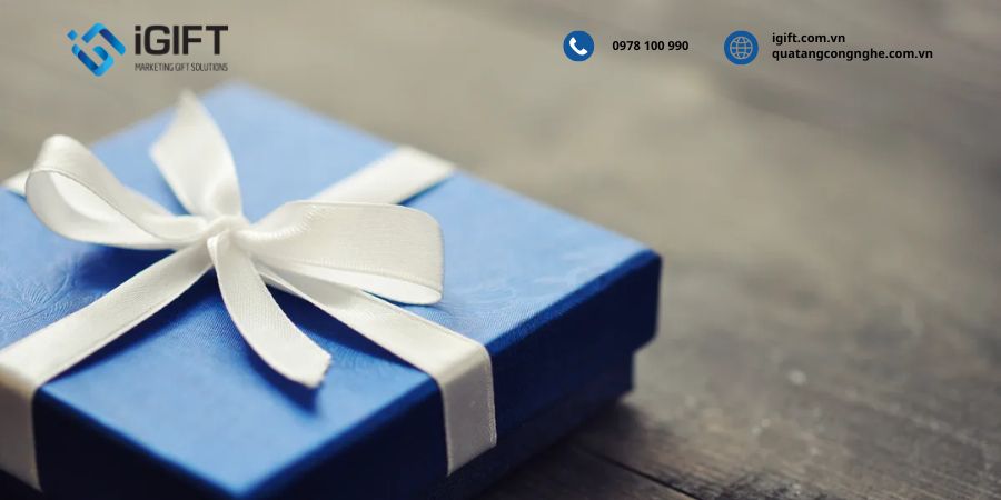Quà tặng doanh nghiệp dưới 500K: Gợi ý mẫu đẹp & ý nghĩa nhất 2 tieu-chi-lua-chon-qua-tang-duoi-500k-phu-hop