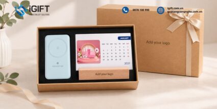 Set quà Tết kèm lịch gỗ in logo sang trọng cho doanh nghiệp 2 mau-bo-qua-tet-kem-lich-go-1