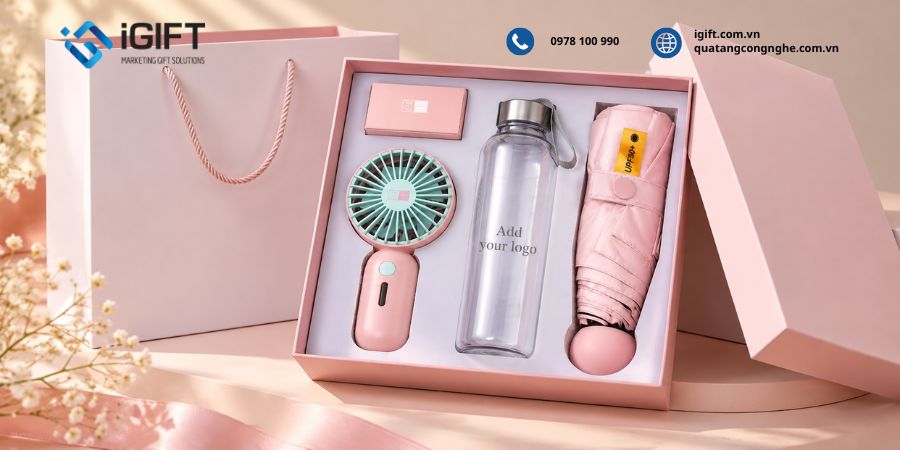Set quà quạt cầm tay: gợi ý 8+ mẫu in logo cho doanh nghiệp 5 mau-set-qua-tang-quat-dien-cam-tay-4